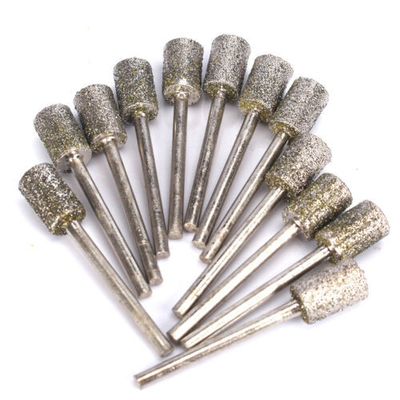 刻む石造りガラスのための4mm-25mmの大きいダイヤモンドの回転式ぎざぎざ彫刻を切り分ける