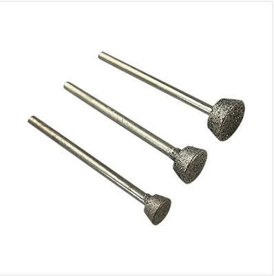 刻む石造りガラスのための4mm-25mmの大きいダイヤモンドの回転式ぎざぎざ彫刻を切り分ける