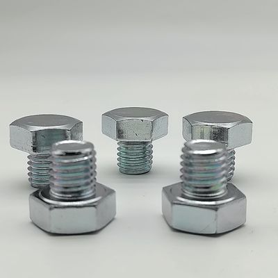 重い機械と建設のための高強度ヘックスヘッドボルト 卸品または小パック シンプルな仕上げハードウェア