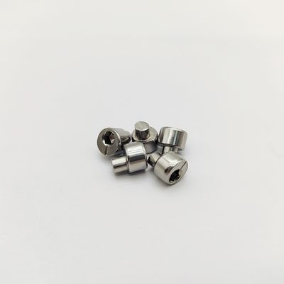 グレード12.9 六角穴付き偏心ねじ ±1.5-3.0mm オフセット ダクロメットコーティング