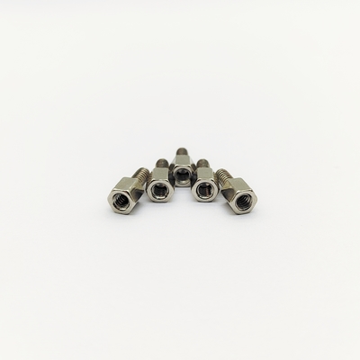 304ステンレス鋼 #4-40 六角スタンドオフネジ 12mm オス-メスねじ