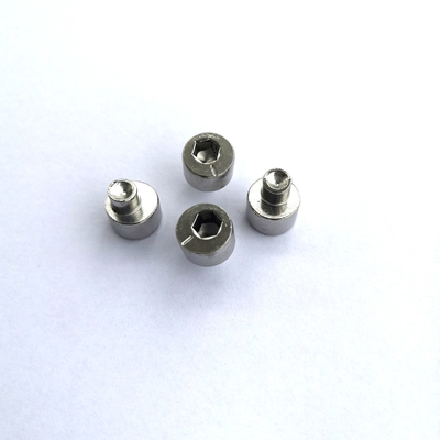 GBの標準的な風変りな調整ネジM4x12はSUS304物質的な風の窓金物をねじで締める風変りなクランプ ボルトを磨いた
