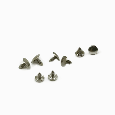 H62銅はNon Standard Fastener Gilded For Bulbs 1.8x4mmをリベットで留める