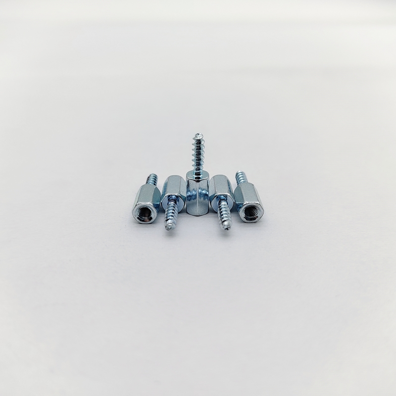 A4-70 ステンレス鋼のヘックススタンドアップ M4-M12 オーダーメイドスレッド